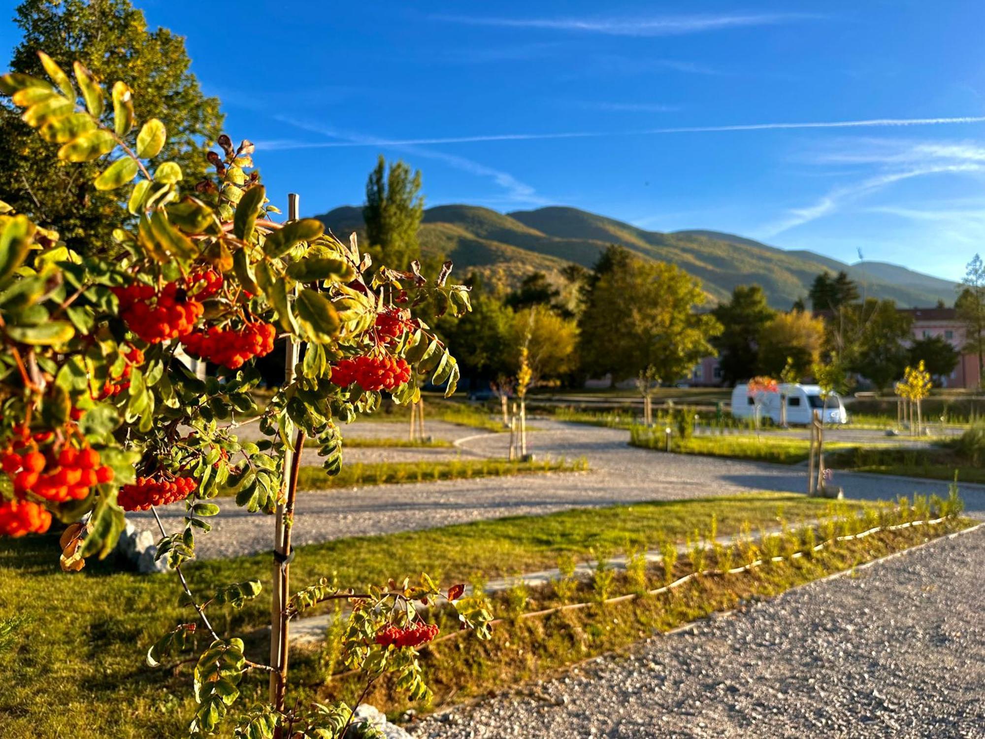 7 Lakes Camping 사파레바바냐 외부 사진