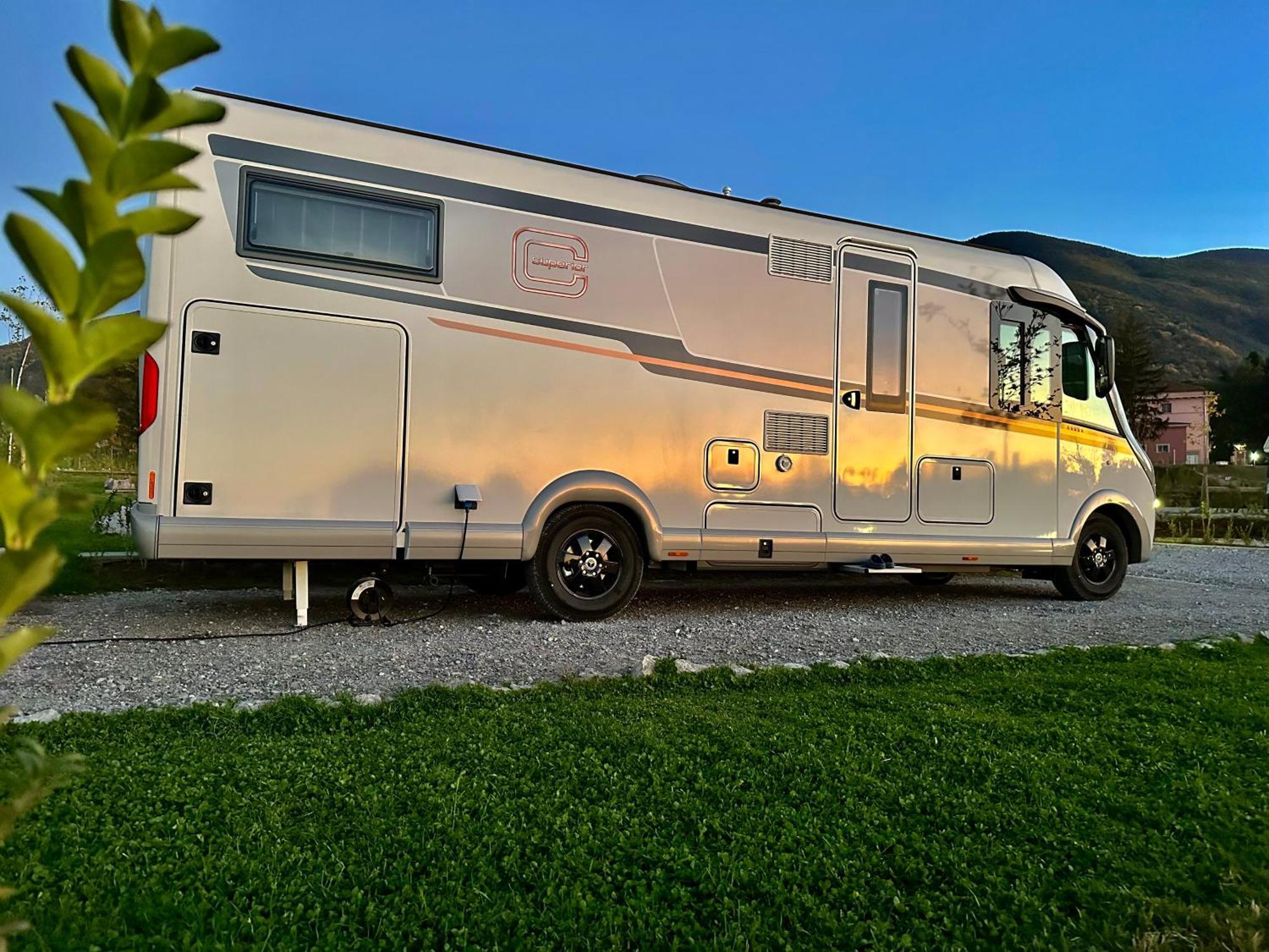 7 Lakes Camping 사파레바바냐 외부 사진